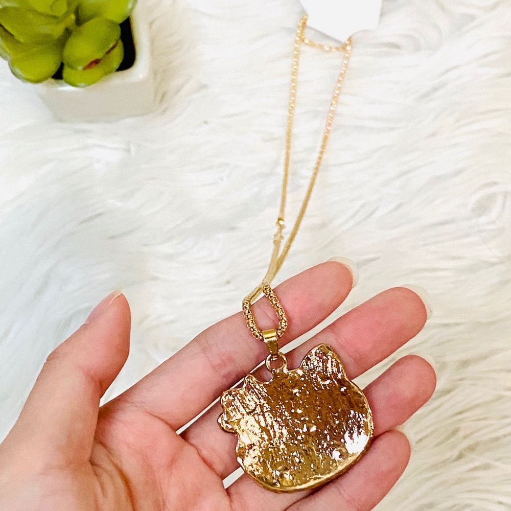 NWT hello kitty diamond crystal necklace - Picture 2 of 5